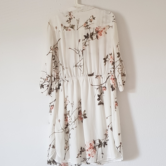 Dress - Picture 5 of 6